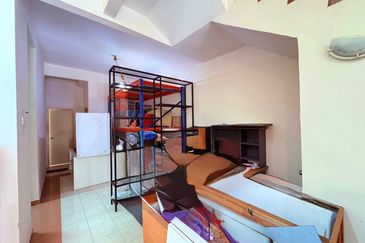 BANDAR LAGUNA MERBOK (SESEBUAH)