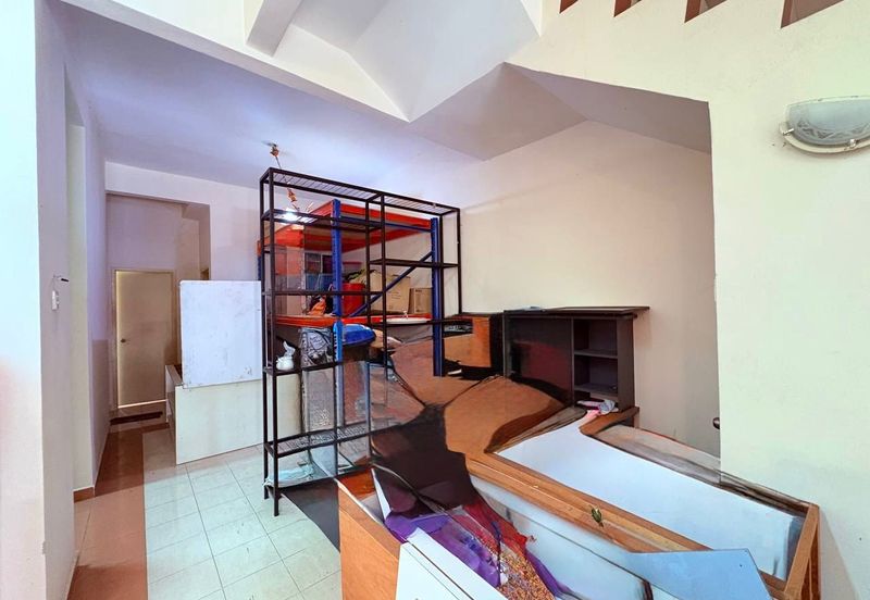 BANDAR LAGUNA MERBOK (SESEBUAH)