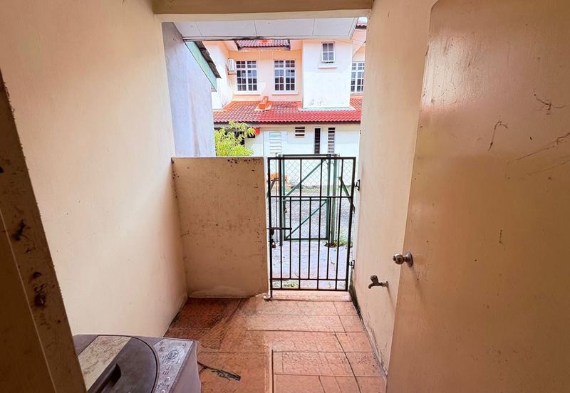 BANDAR LAGUNA MERBOK (SESEBUAH)