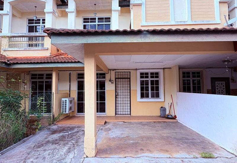 BANDAR LAGUNA MERBOK (SESEBUAH)