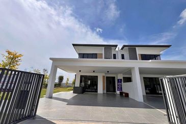 BUKIT BANYAN - MEERA GRAND