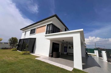 BUKIT BANYAN - MEERA GRAND