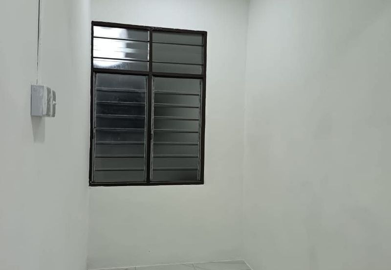 Slide 4