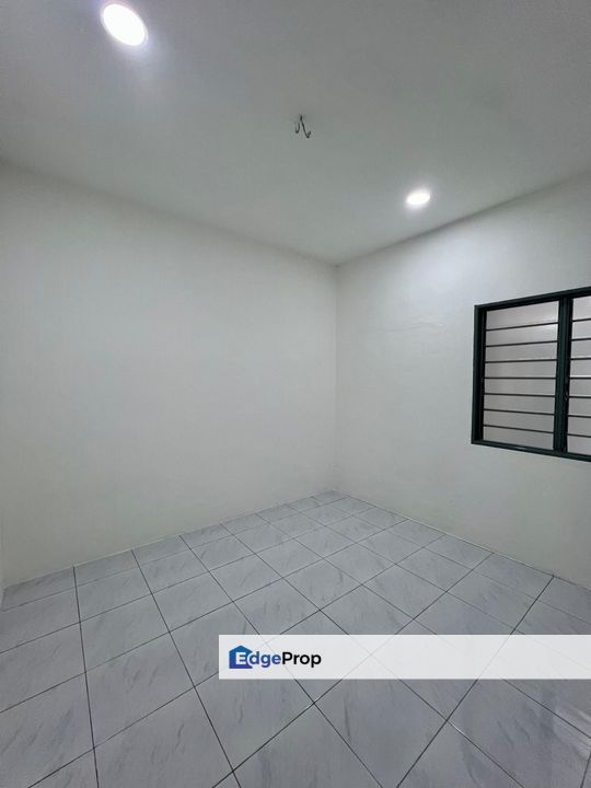 TERES SETINGKAT UNTUK DIJUAL DI TAMAN KELADI, SUNGAI PETANI, Kedah, Sungai Petani