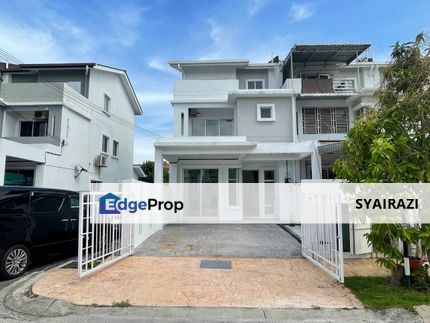 End Lot Renovated 2.5 Storey Terrace Seri Wirani, Seksyen 8, Bandar Baru Bangi, Selangor, Bangi