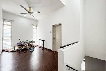 Perdana Hills ( Presint 11 )