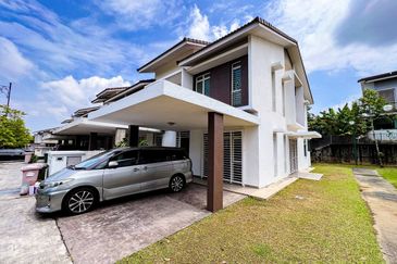 Perdana Hills ( Presint 11 )