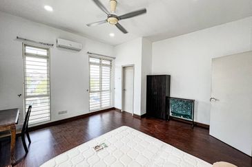 Perdana Hills ( Presint 11 )