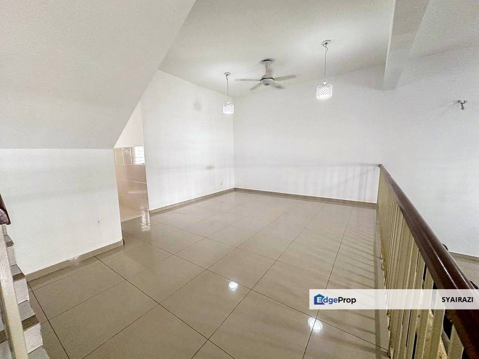 Double Storey Terrace Taman Desa Seringin, Nilai, Negeri Sembilan, Nilai