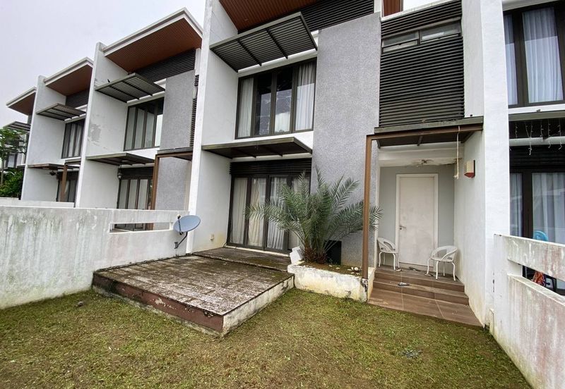 Mozart, Symphony Hills