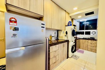 Platinum Splendor Residence