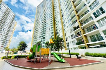 Platinum Splendor Residence