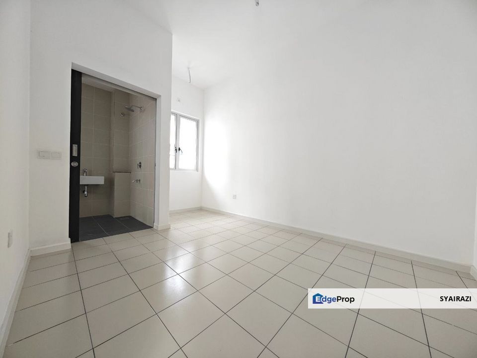 END LOT Double Storey Terrace Serenia Ariya, Serenia City, Sepang, Selangor, Sepang