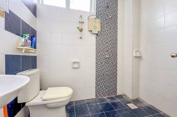 Taman Pelangi Semenyih 2