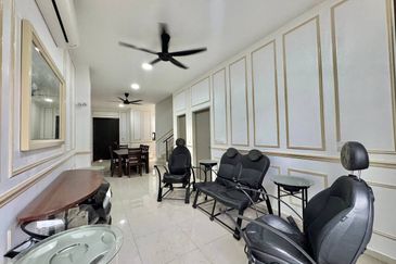 Setia Warisan Tropika (Belladonna)