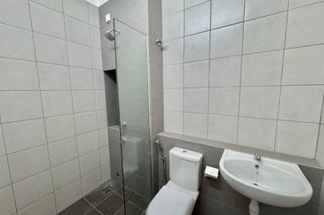 Setia Warisan Tropika (Belladonna)