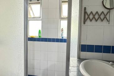 Seri Maya Condominium