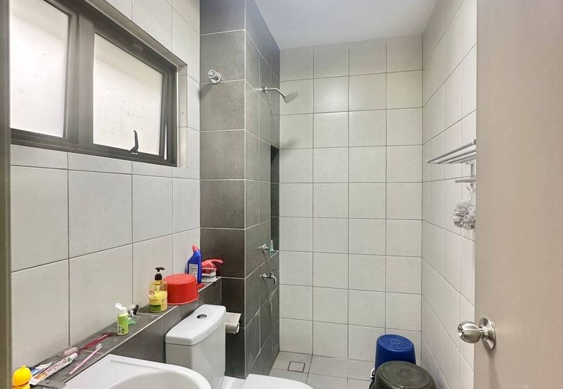 Setia Warisan Tropika (Belladonna)