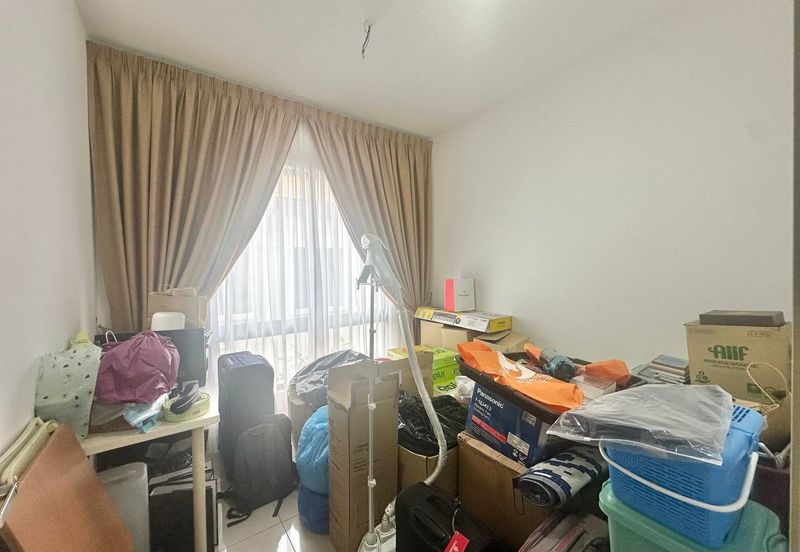 Setia Warisan Tropika (Belladonna)