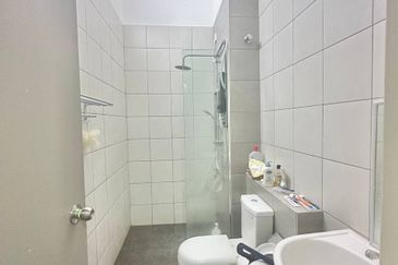 Setia Warisan Tropika (Belladonna)