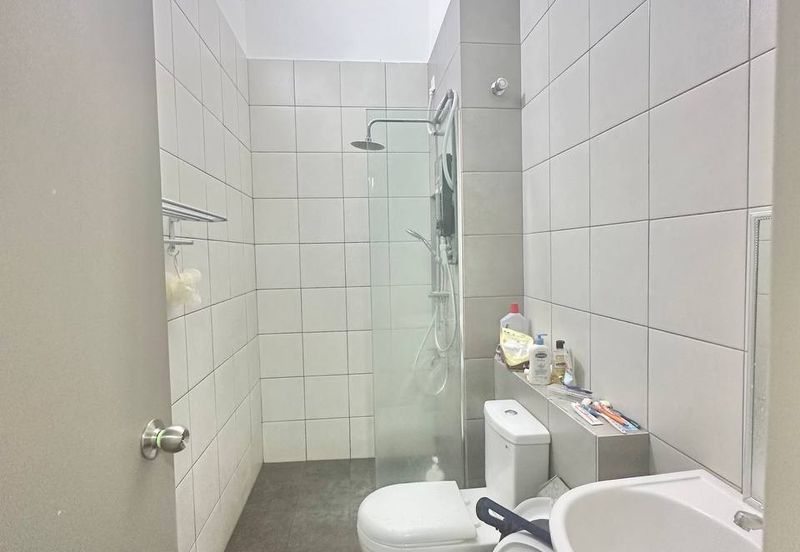 Setia Warisan Tropika (Belladonna)