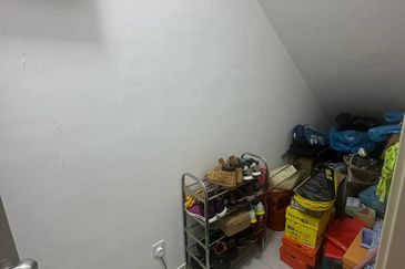 Setia Warisan Tropika (Belladonna)