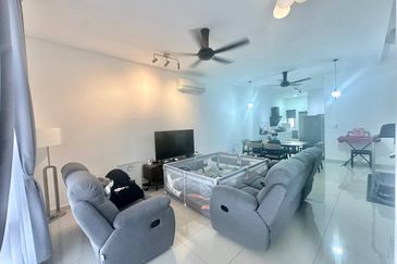 Setia Warisan Tropika (Belladonna)