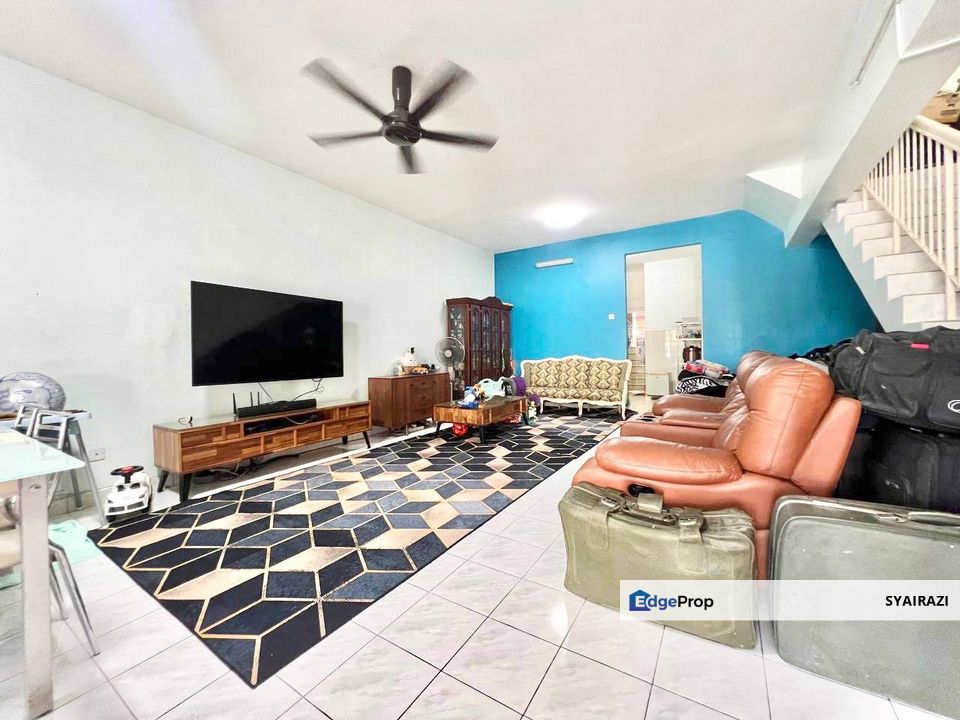 JALAN KAKI KE SURAU Double Storey Terrace Seksyen 8, Bandar Baru Bangi, Selangor, Bangi