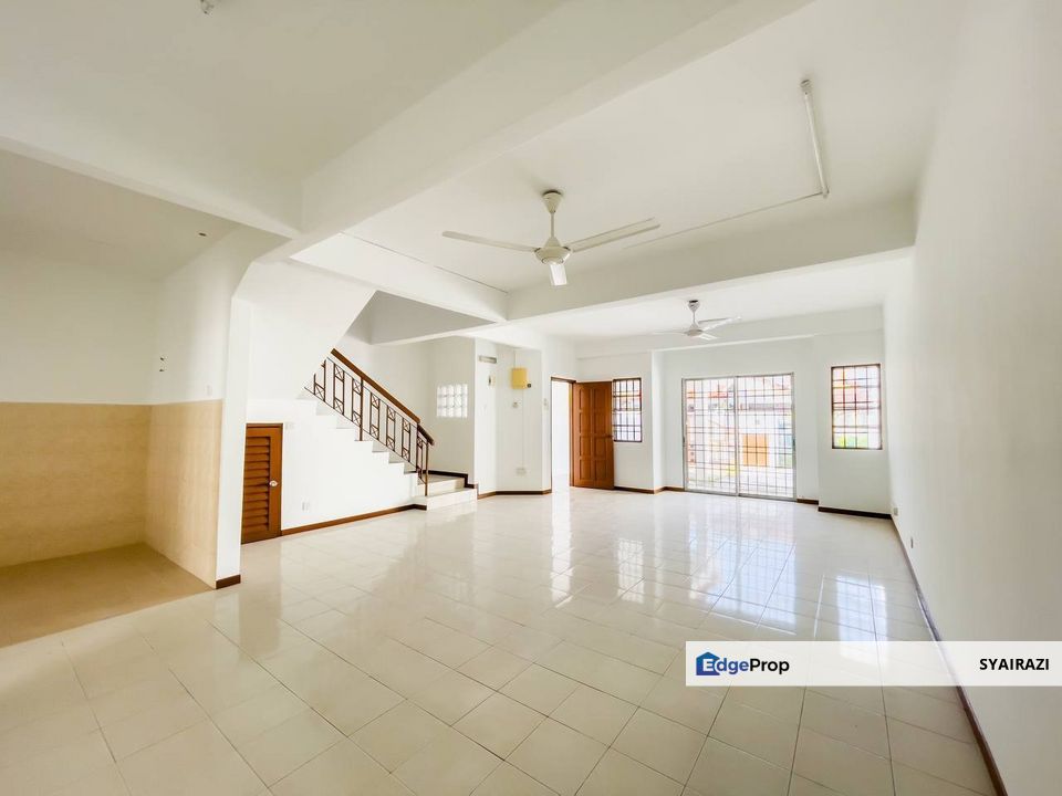 REFURBISHED Double Storey Terrace Taman Kajang Perdana, Selangor, Kajang