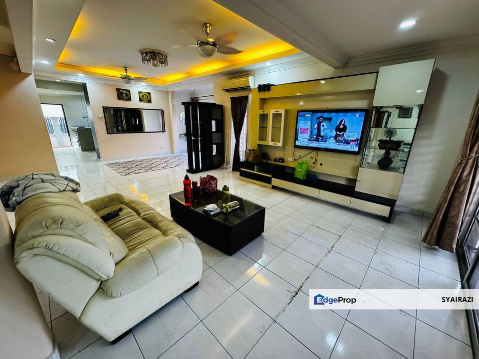 END LOT 2 Storey Terrace Laman 2, Bandar Seri Putra, Bangi, Selangor, Bangi