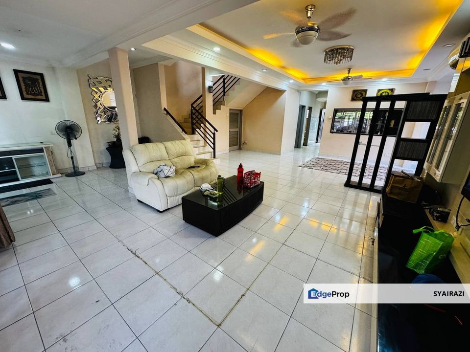 END LOT 2 Storey Terrace Laman 2, Bandar Seri Putra, Bangi, Selangor, Bangi