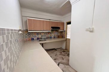 Sri Sentosa Condominium