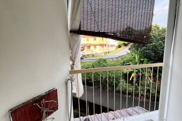 Sri Sentosa Condominium