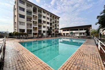 Sri Sentosa Condominium