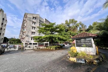 Sri Sentosa Condominium