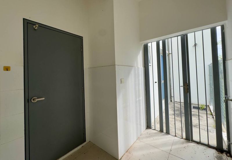 Casa Wood, CyberSouth