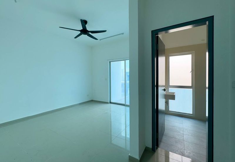 Casa Wood, CyberSouth