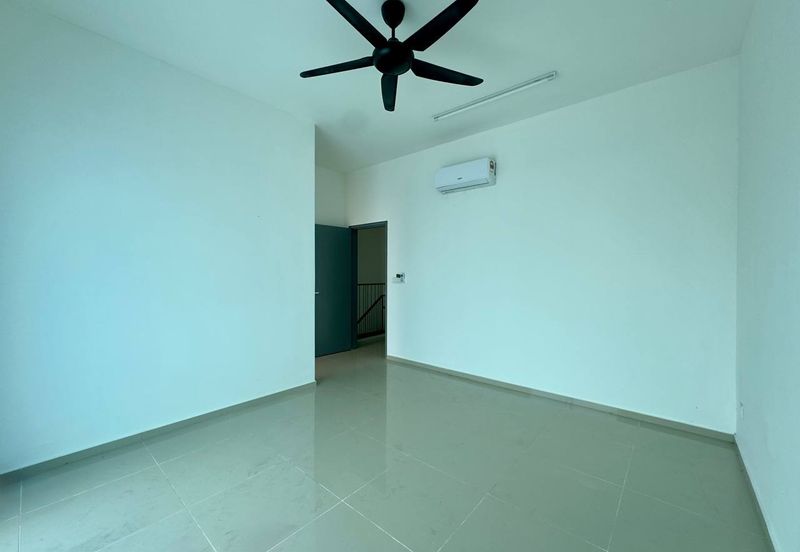 Casa Wood, CyberSouth