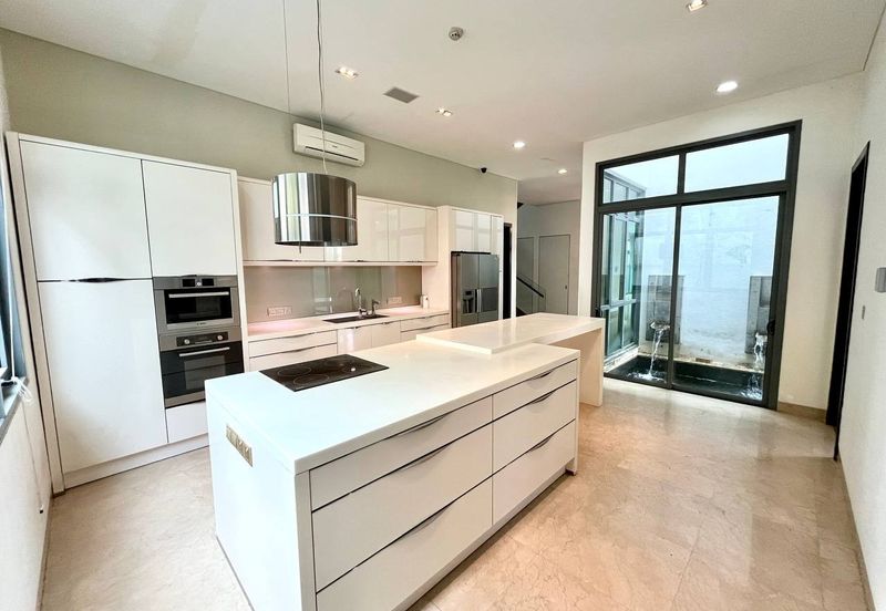 The Residence, Mont Kiara