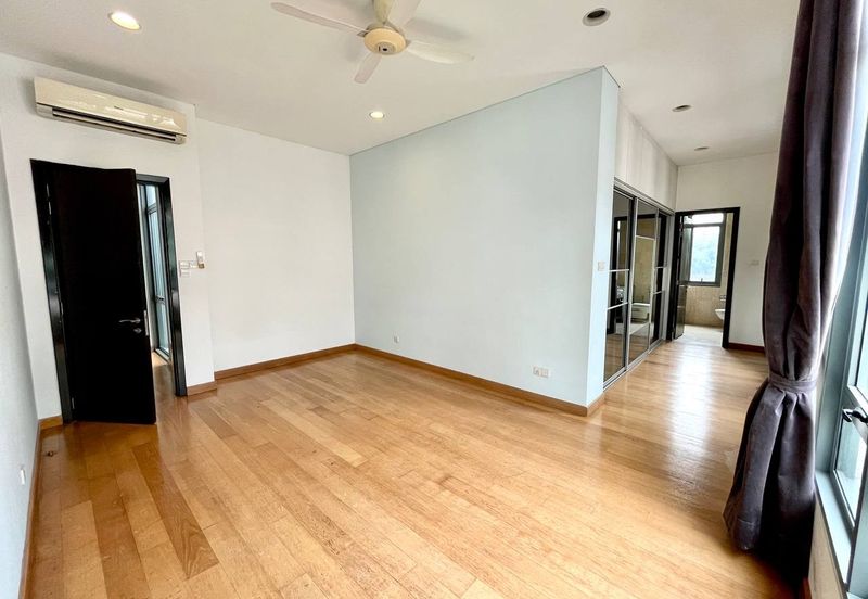 The Residence, Mont Kiara