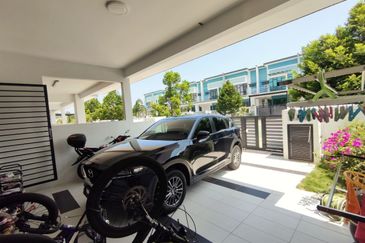 Banyas @ Setia EcoHill 2