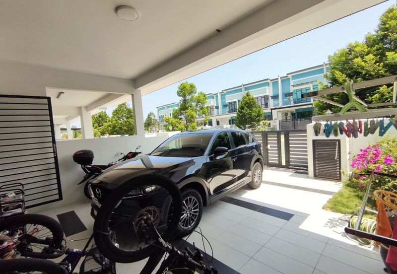 Banyas @ Setia EcoHill 2