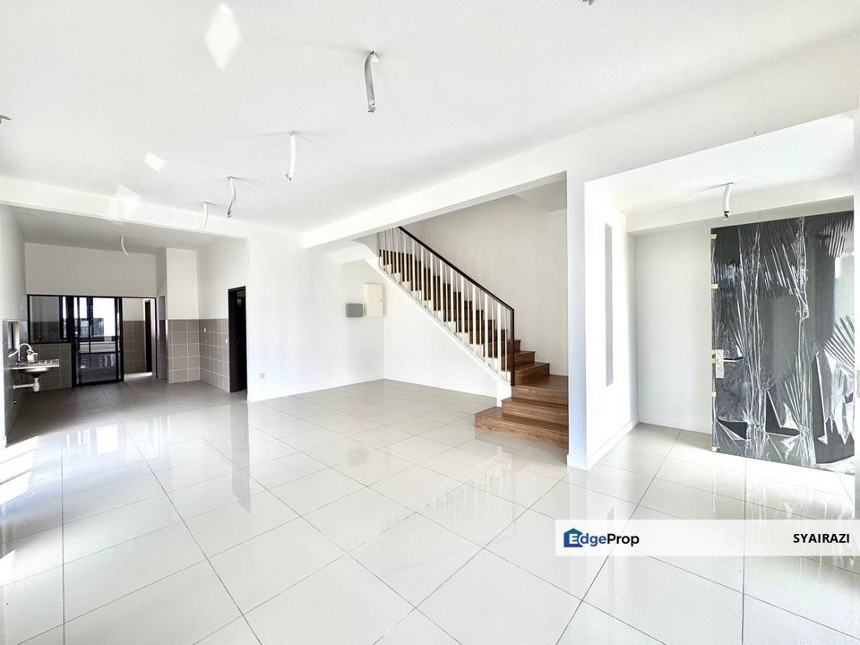 END LOT Double Storey Terrace Serenia Anira @ Serenia City, Sepang, Selangor, Sepang