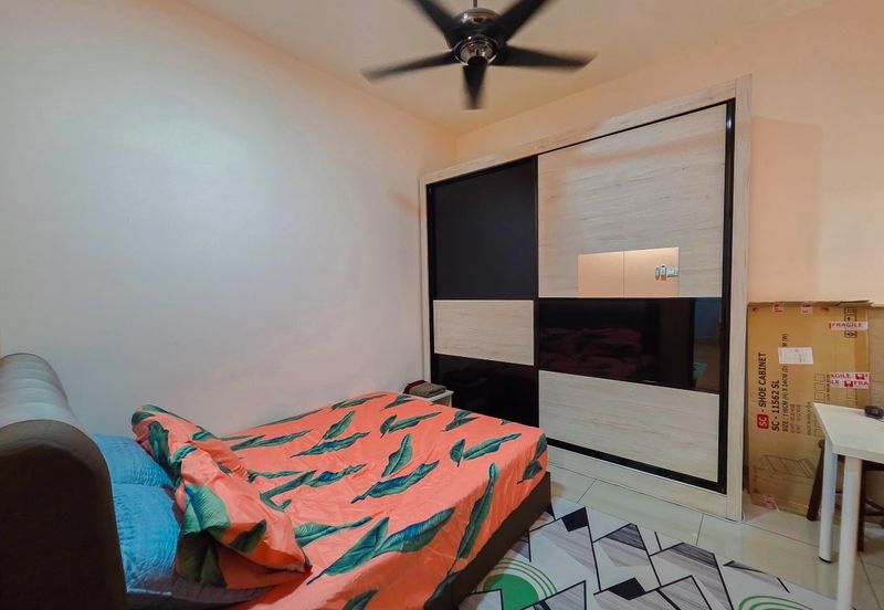 Residensi Zamrud (Zamrud Residensi)