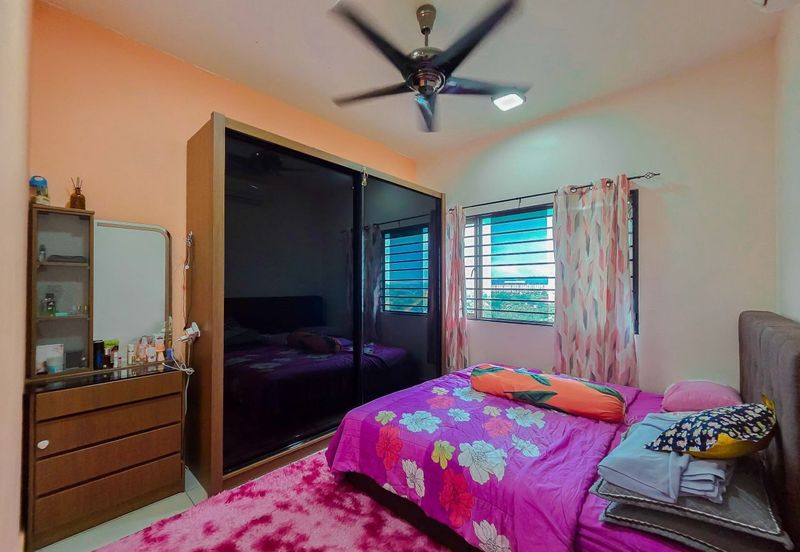 Residensi Zamrud (Zamrud Residensi)