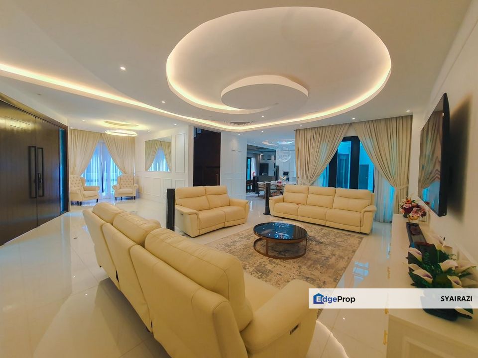 FULLY FURNISHED 2.5 Storey Bungalow Country Heights Kajang, Selangor, Country Heights