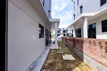 Bromelia Bukit Puchong