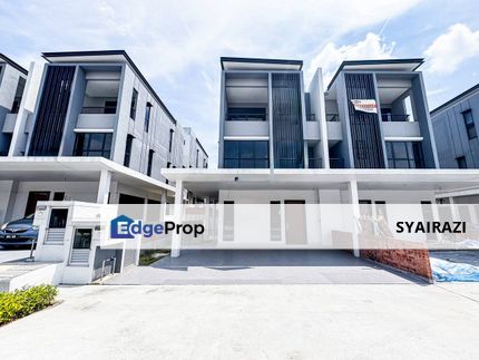 2.5 Storey Semi-D Cluster Bromelia 2, Bandar Bukit Puchong, Selangor, Puchong