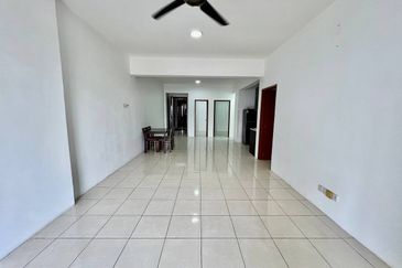 Green Suria Apartment