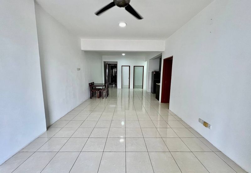 Green Suria Apartment